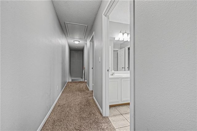 1330 NW Jefferson Court, Blue Springs, MO 64015