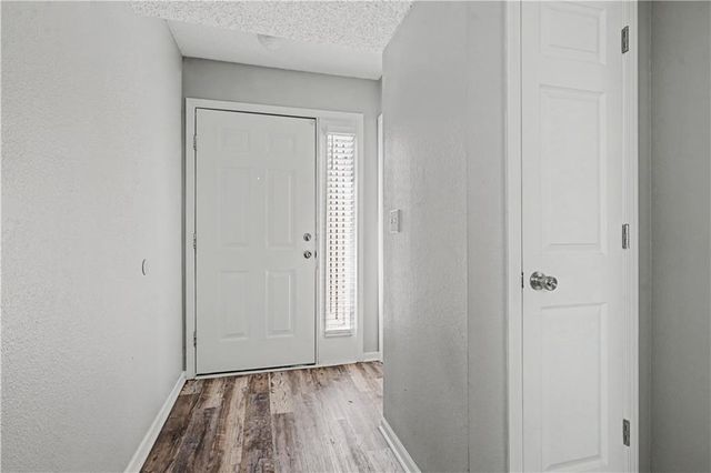 1330 NW Jefferson Court, Blue Springs, MO 64015