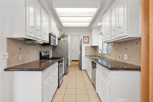 6834 Haywood Street, Tujunga, CA 91042
