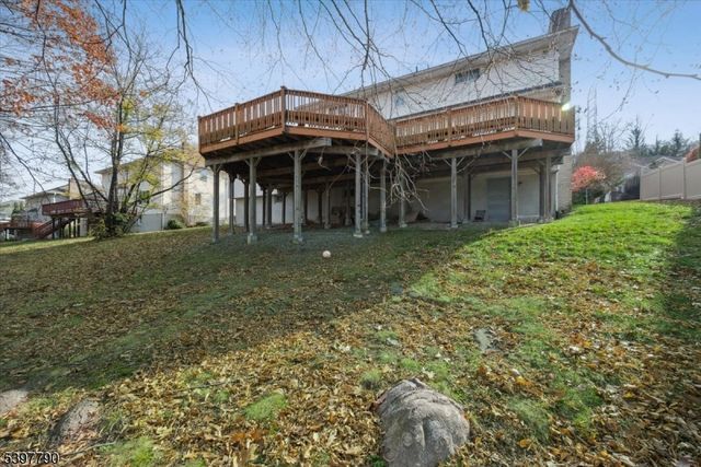 33 Continental Rd, Parsippany-troy Hills Twp., NJ 07950