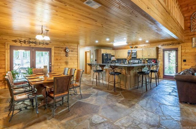 157 Austins Lane, Jessieville, AR 71949