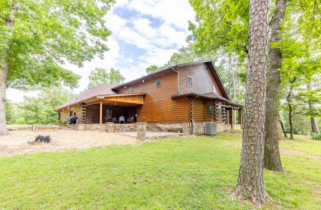 157 Austins Lane, Jessieville, AR 71949