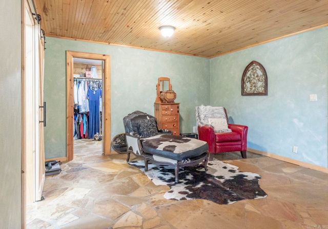 157 Austins Lane, Jessieville, AR 71949