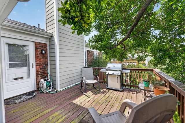 703 Mount Carmel Pl, Nashville, TN 37205