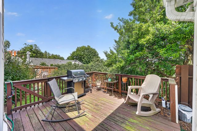 703 Mount Carmel Pl, Nashville, TN 37205