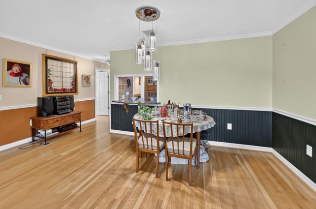 703 Mount Carmel Pl, Nashville, TN 37205