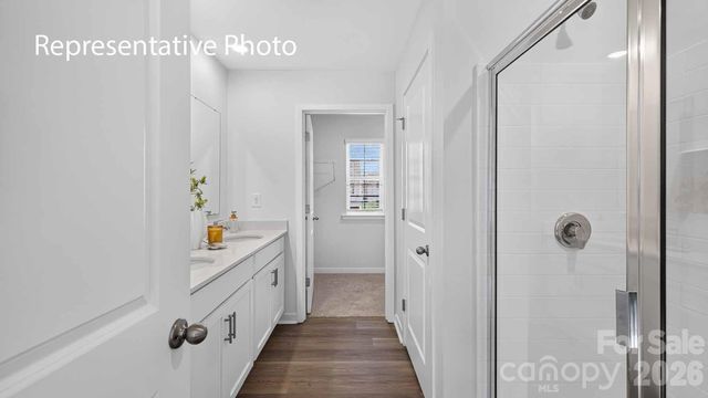 2137 10th Street SE, Hickory, NC 28602