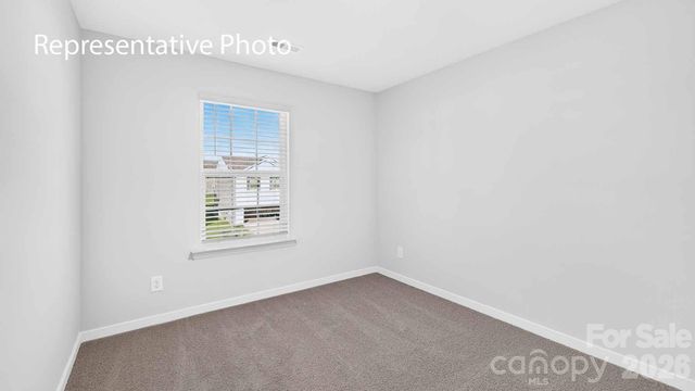 2137 10th Street SE, Hickory, NC 28602