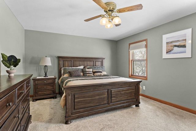 3334 Swinburne Drive, Mcfarland, WI 53558