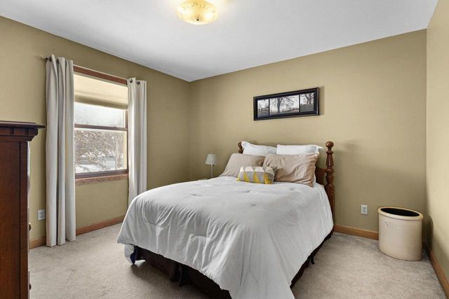 3334 Swinburne Drive, Mcfarland, WI 53558