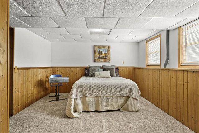 3334 Swinburne Drive, Mcfarland, WI 53558