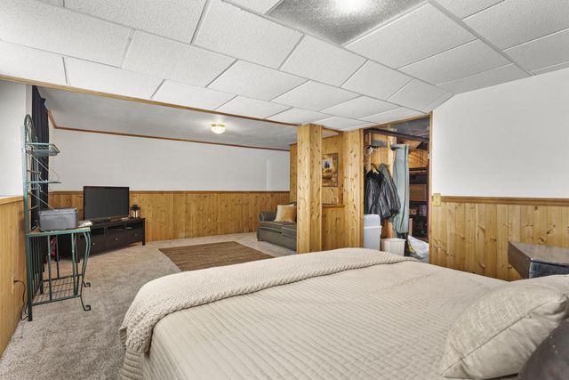 3334 Swinburne Drive, Mcfarland, WI 53558