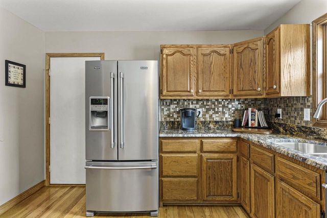 3334 Swinburne Drive, Mcfarland, WI 53558