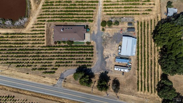 9790 East Rd, Redwood Valley, CA 95470