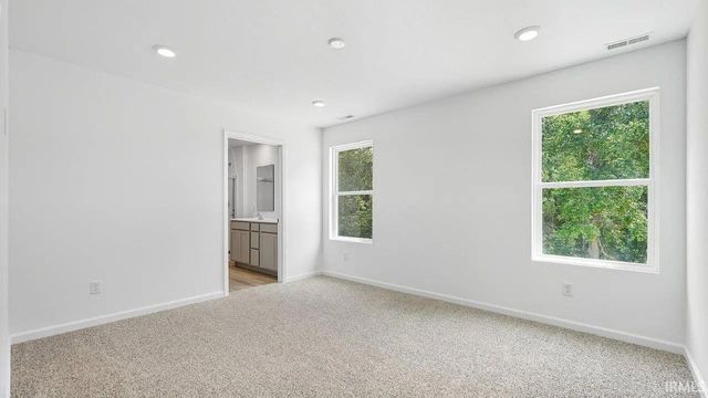 1461 Greencastle Drive, Warsaw, IN 46582