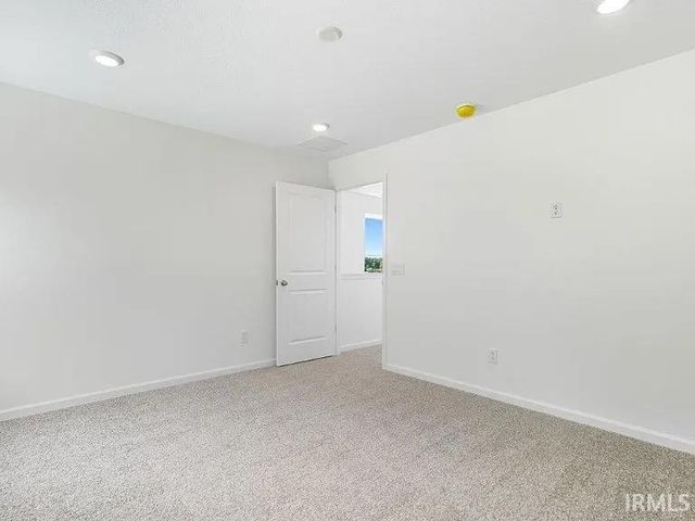 1461 Greencastle Drive, Warsaw, IN 46582