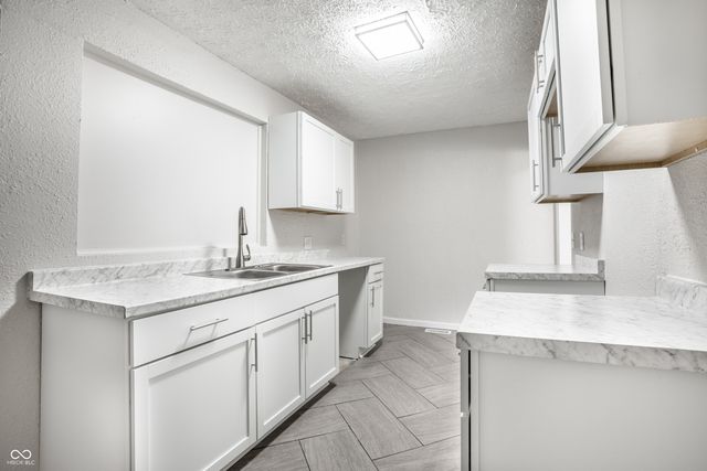 4014 N Bolton Avenue, Indianapolis, IN 46226