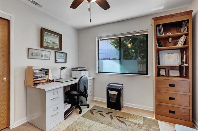 195 Cypress Hill Dr, Grass Valley, CA 95945