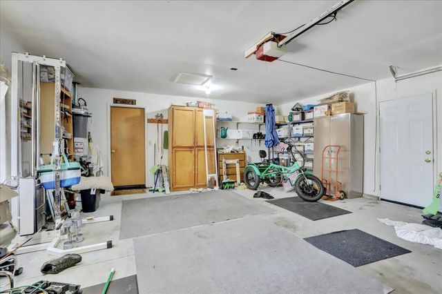 195 Cypress Hill Dr, Grass Valley, CA 95945