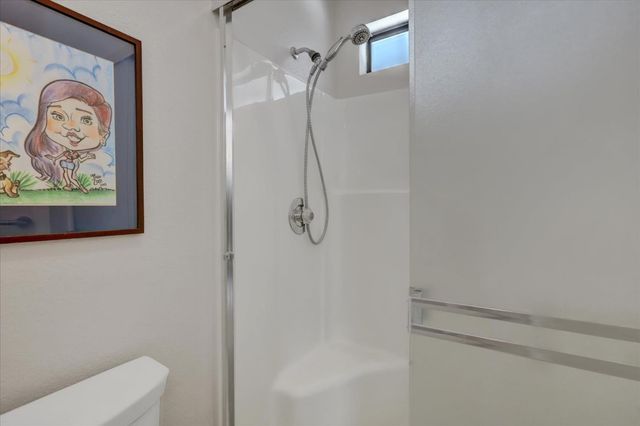 195 Cypress Hill Dr, Grass Valley, CA 95945