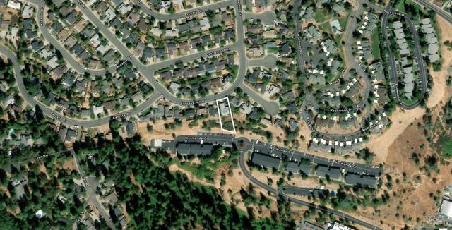 195 Cypress Hill Dr, Grass Valley, CA 95945