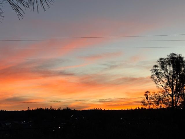 195 Cypress Hill Dr, Grass Valley, CA 95945