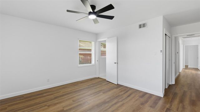 9109 Lugary Drive, Houston, TX 77074