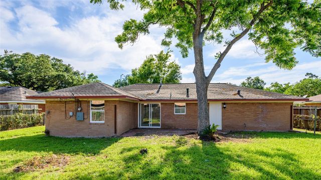 9109 Lugary Drive, Houston, TX 77074