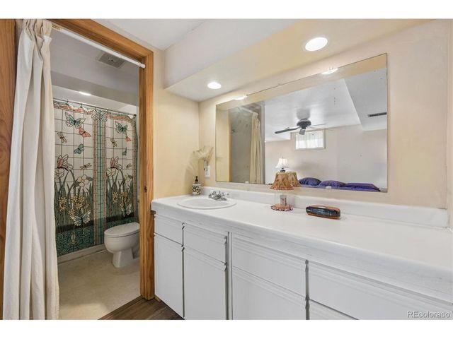 15815 W 2nd Ave, Golden, CO 80401