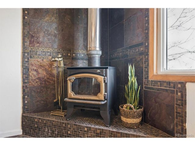 15815 W 2nd Ave, Golden, CO 80401