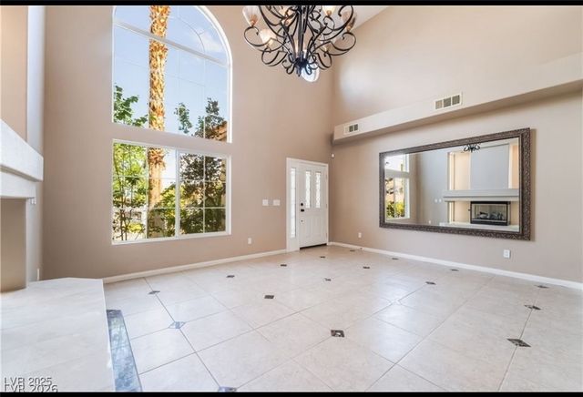 6657 Shadow Cove Avenue, Las Vegas, NV 89139