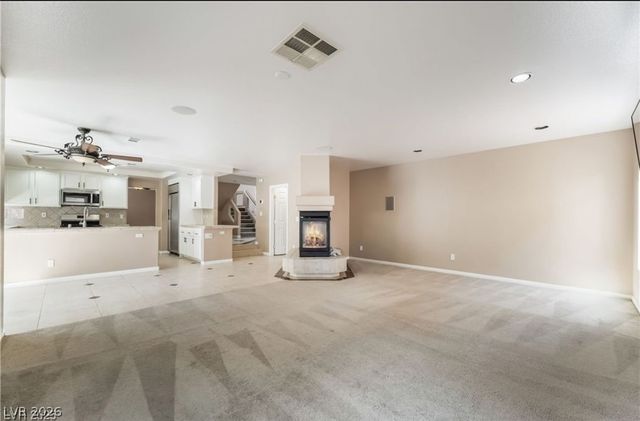 6657 Shadow Cove Avenue, Las Vegas, NV 89139