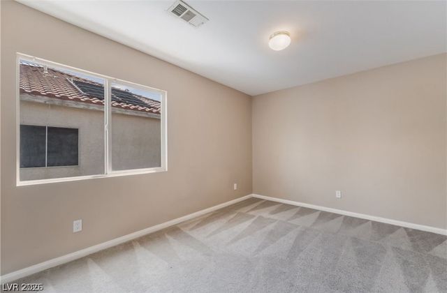 6657 Shadow Cove Avenue, Las Vegas, NV 89139