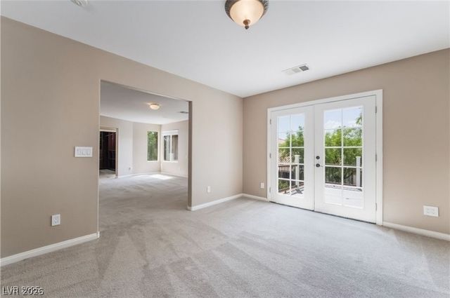 6657 Shadow Cove Avenue, Las Vegas, NV 89139