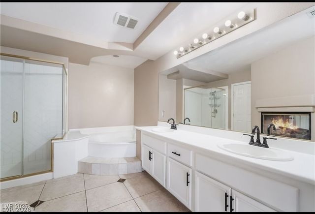 6657 Shadow Cove Avenue, Las Vegas, NV 89139