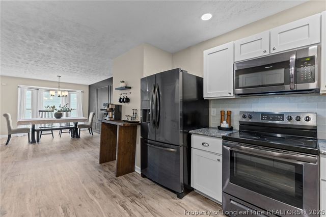 6873 Kingsgate Drive, Fayetteville, NC 28314