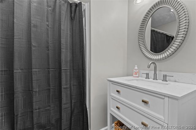 6873 Kingsgate Drive, Fayetteville, NC 28314