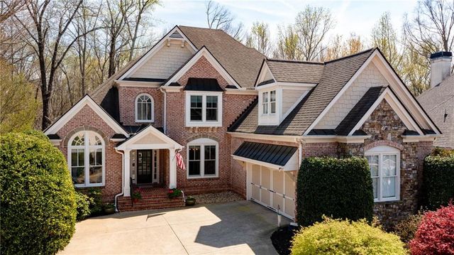 7085 Wakehurst Place, Cumming, GA 30040