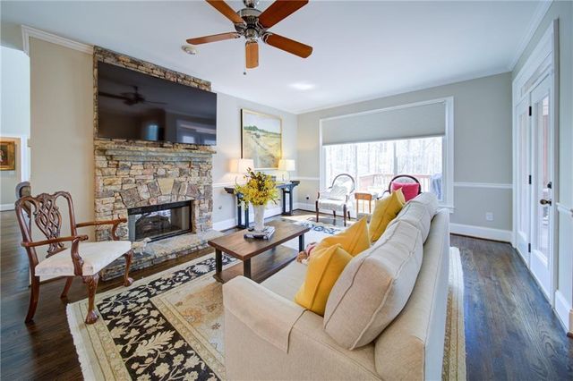 7085 Wakehurst Place, Cumming, GA 30040