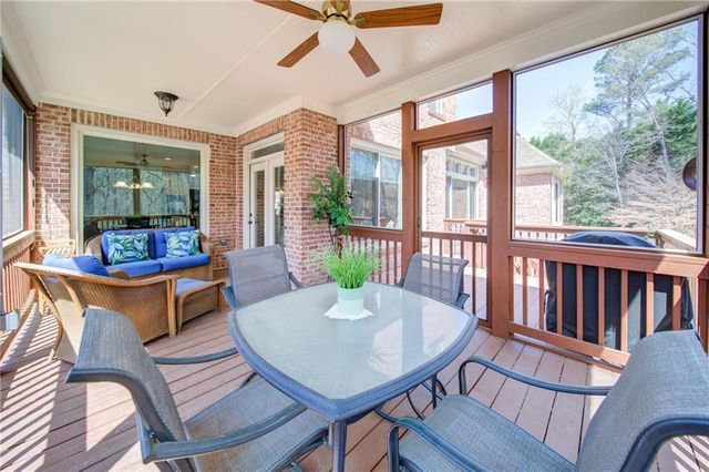 7085 Wakehurst Place, Cumming, GA 30040