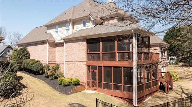 7085 Wakehurst Place, Cumming, GA 30040