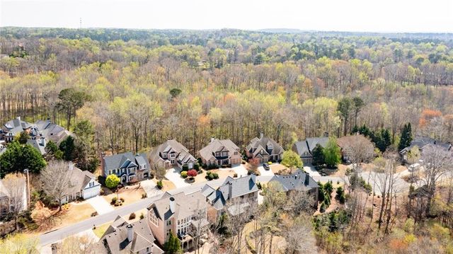 7085 Wakehurst Place, Cumming, GA 30040