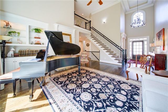 7085 Wakehurst Place, Cumming, GA 30040