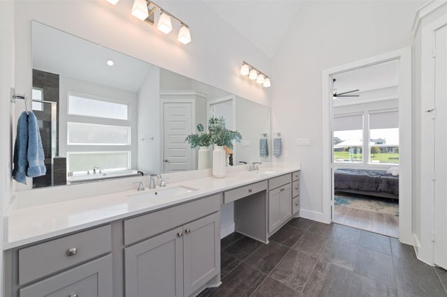 412 Stratus View Court, Katy, TX 77493