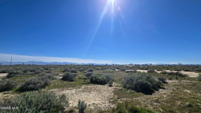 120th St East & Ave F-6, Lancaster, CA 93535