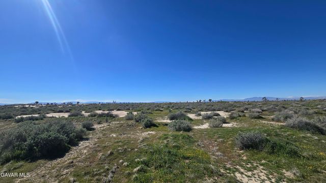 120th St East & Ave F-6, Lancaster, CA 93535