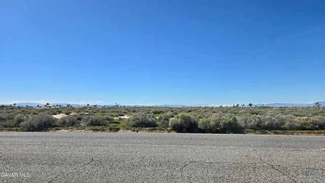 120th St East & Ave F-6, Lancaster, CA 93535