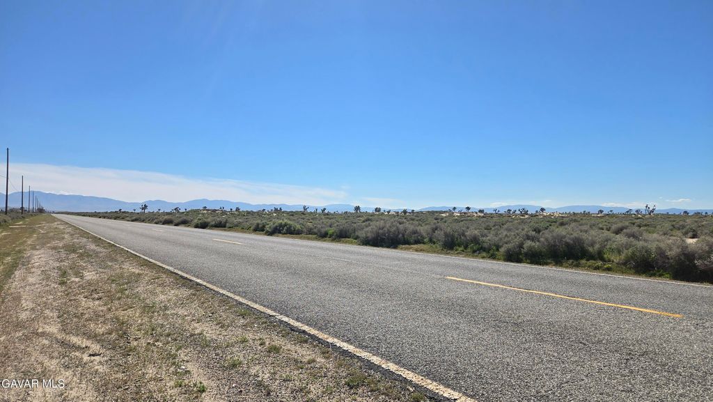 120th St East & Ave F-6, Lancaster, CA 93535