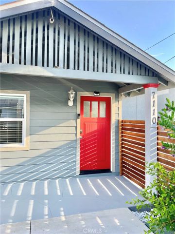 7110 Valmont, Tujunga, CA 91042