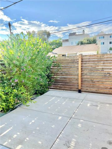 7110 Valmont, Tujunga, CA 91042